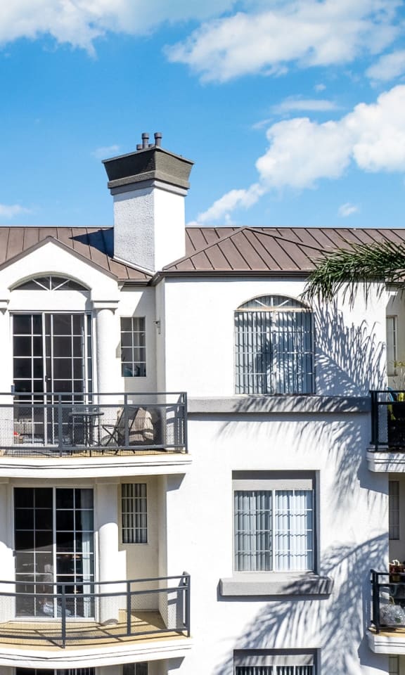 Apartments in Miracle Mile, Los Angeles, CA The Preston